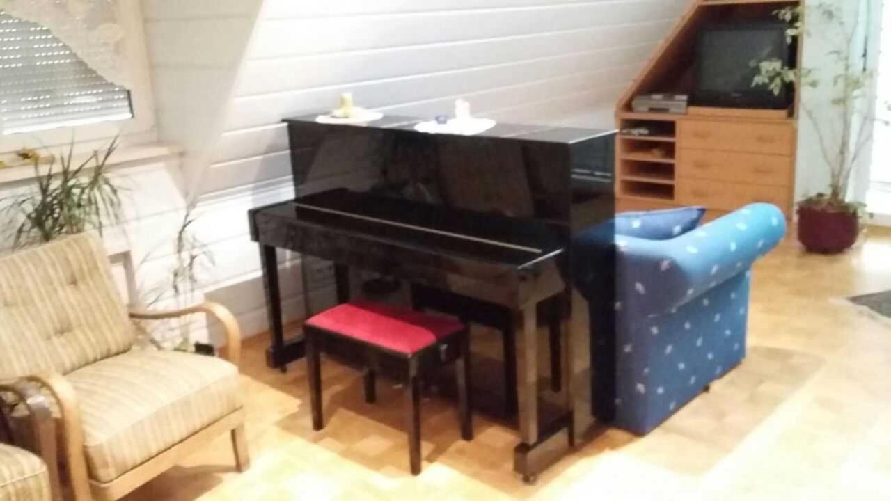 Galerie Ueber Den Gaerten Herbolzheim Luaran gambar